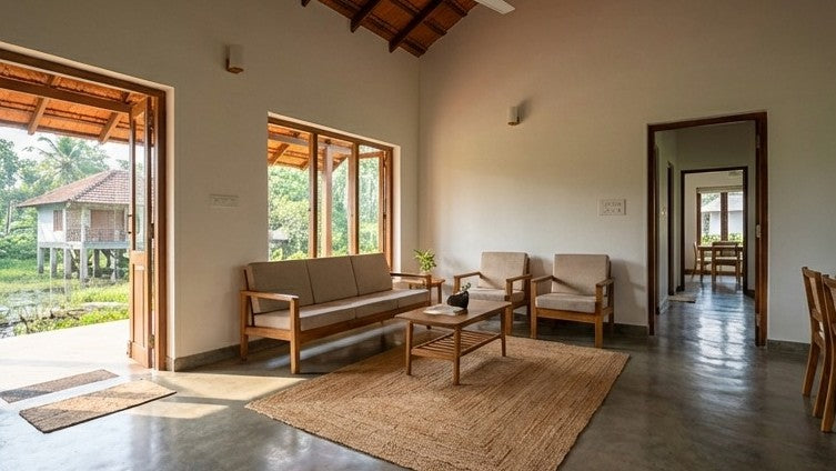 Tropical Flood-Responsive Residence